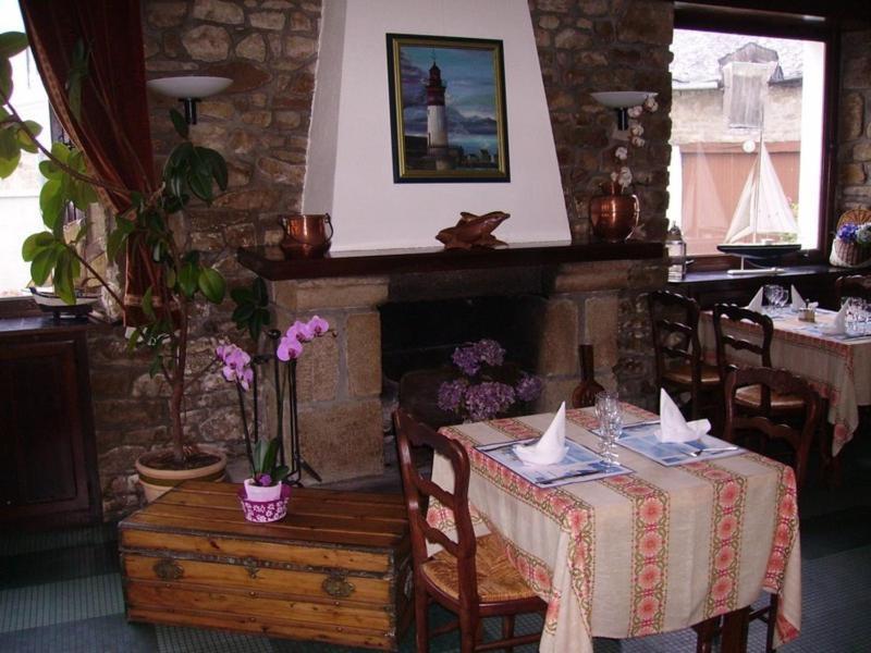 Hotel Du Menhir Локмариаке Екстериор снимка